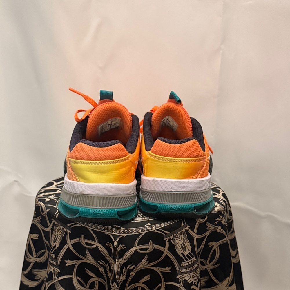 Nike Men's Vibrant Orange Athletic Shoes - Picture 5 of 11